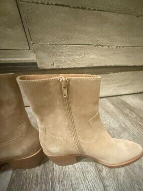 $495  Rag & Bone Mustang Western Cowboy Ankle Boots size 36